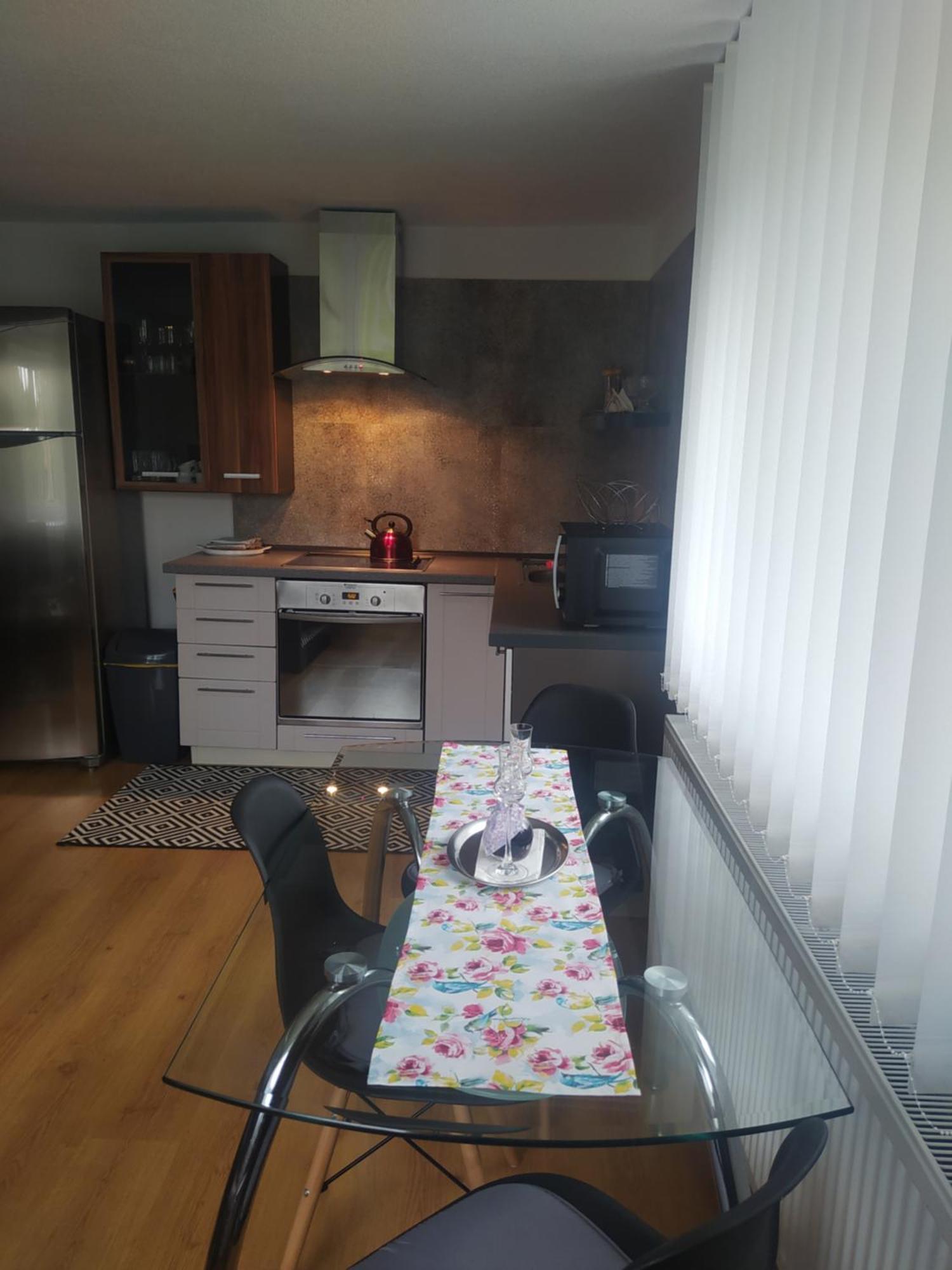Apartman Karin Huty Extérieur photo
