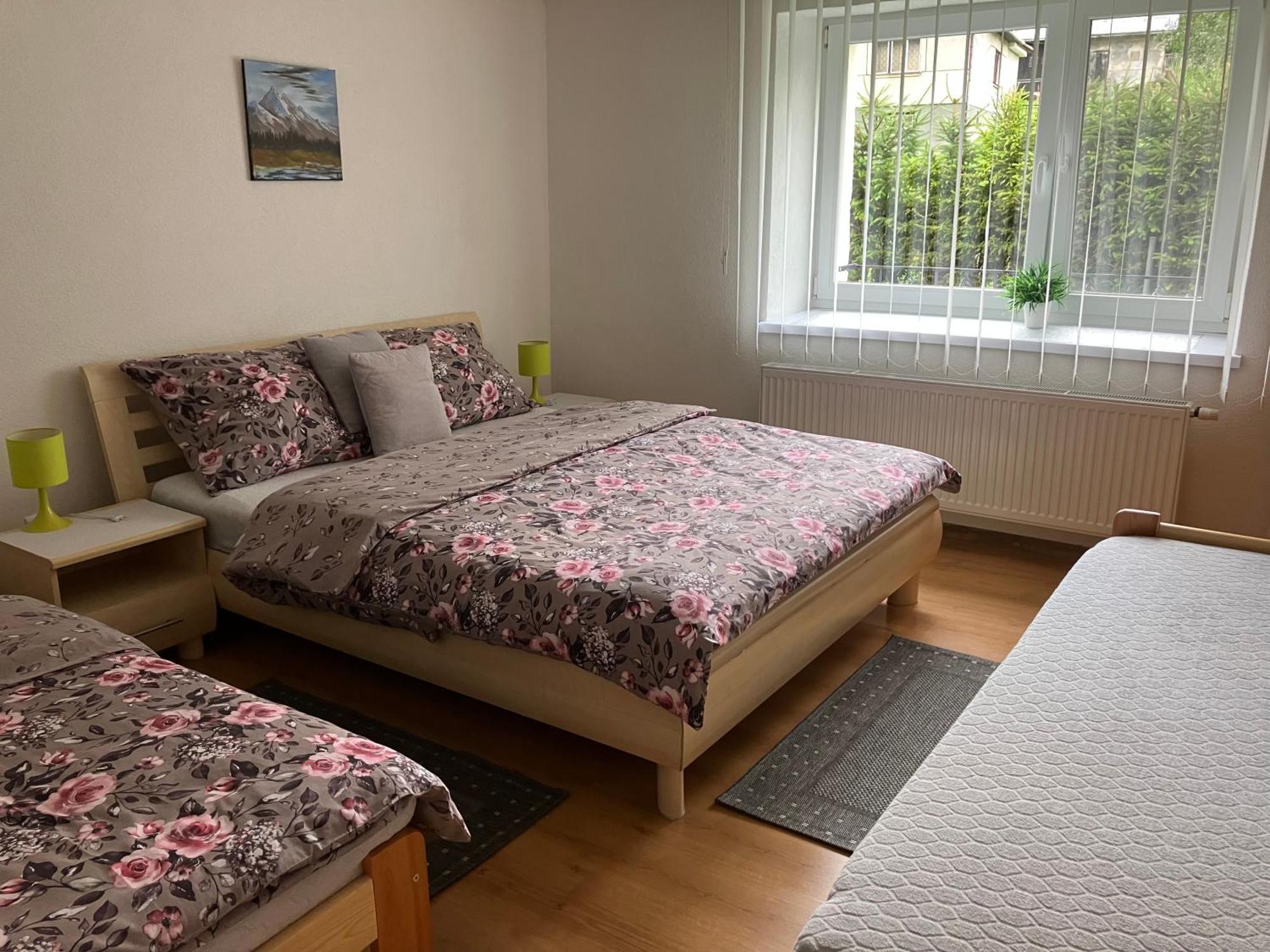 Apartman Karin Huty Extérieur photo